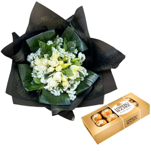 Ramo de flores 50 jazmines con papel coreano black y bombones de